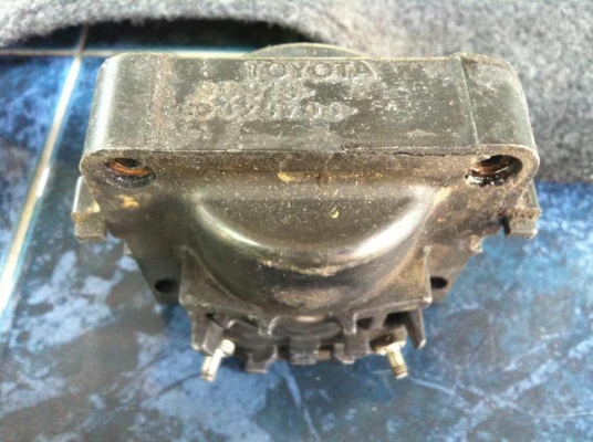 (ขายไปแล้วครับ ขอขอบคุณ คุณพิสิทธิ์ ที่ขับรถมารับของถึงพุทธมลฑล สาย 8 เป็นอย่างสูงครับ)ขายไฟท้าย โตโยต้า 3 ห่วง แถมคอยล์ แถมพรมหน้ารถ แถมกรอบป้ายทะเบียน ส่งพัสดุได้ ราคาต่อรองได้