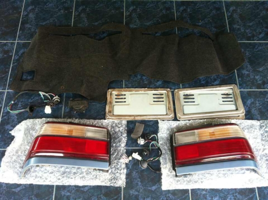 (ขายไปแล้วครับ ขอขอบคุณ คุณพิสิทธิ์ ที่ขับรถมารับของถึงพุทธมลฑล สาย 8 เป็นอย่างสูงครับ)ขายไฟท้าย โตโยต้า 3 ห่วง แถมคอยล์ แถมพรมหน้ารถ แถมกรอบป้ายทะเบียน ส่งพัสดุได้ ราคาต่อรองได้