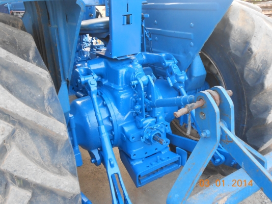 ขายรถไถฟอร์ด 6600 T3 เครื่องดี สภาพสวย ใช้งานได้เลย พร้อมผานดันหน้าหลัง 1 ชุด แถมให้ ปั๊มเหลี่ยม ราคาเบาๆ