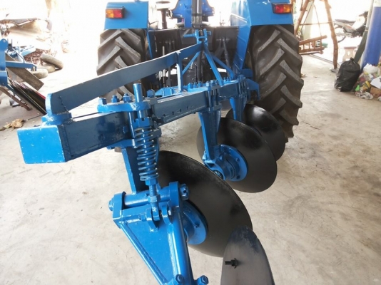 ุุ6640-(2 เพลา) NEWHOLLAND รุ่นใหม่ เช็คสภาพพร้อมใช้ ทะเบียนเต็ม ผานครบชุด