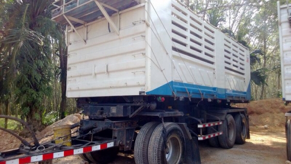 รถอีซูซุ 10 ล้อดั้ม FM2P 380 แรงม้า ปี 55 ( ขายแม่ลูก ) สนใจติดต่อ 081 - 6079515 รถอีซูซุ 10 ล้อดั้ม FM2P 380 แรงม้า ปี 55 ( ขายแม่ลูก ) สนใจติดต่อ 081 - 6079515