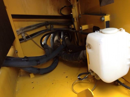 ขายรถแบคโฮ KOMATSU PC200-8 รถปี2009 ทำงาน 5พันกว่าชั่วโมง มีกล้องหลัง (มีVDO ครับ )สภาพสวย นำเข้าจากญี่ปุ่น ติดต่อ ขายรถแบคโฮ KOMATSU PC200-8 รถปี2009 ทำงาน 5พันกว่าชั่วโมง มีกล้องหลัง (มีVDO ครับ )สภาพสวย นำเข้าจากญี่ปุ่น ติดต่อ