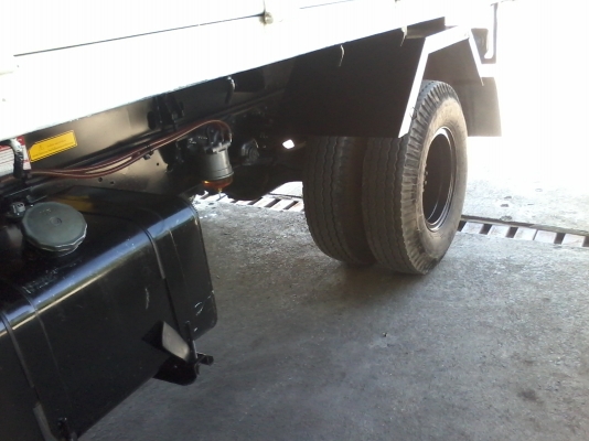 ขายรถ 6 ล้อ รถสวย สภาพดี พร้อมใช้งาน 0819563995