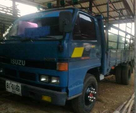 **510,000 บ.ต่อรอง**ขาย 6ล้อ115 ยอดนิยม ISUZU NPR59LU5 M ห้างแท้แก้มเหลือง ปี36 เครื่องเดิม4BD1 115HP เครื่องแน่นแรง เกียร์สั้น ช่วงล่างใหญ่ Fหลัง คัสซีสวยเดิมไม่ปะไม่ดาม กระบะพื้นไม้คอกเหล็ก 4.30ม.สภาพดี ยาง8.25ดี6เส้น หัวเก๋งสวย บางดี ภายในดีคอนโซลครบ พ