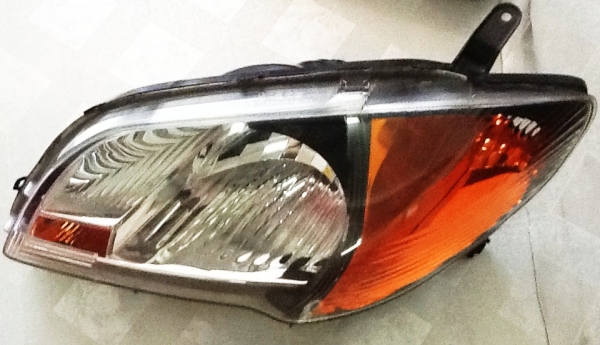 ขายโคมดำ vios 2006