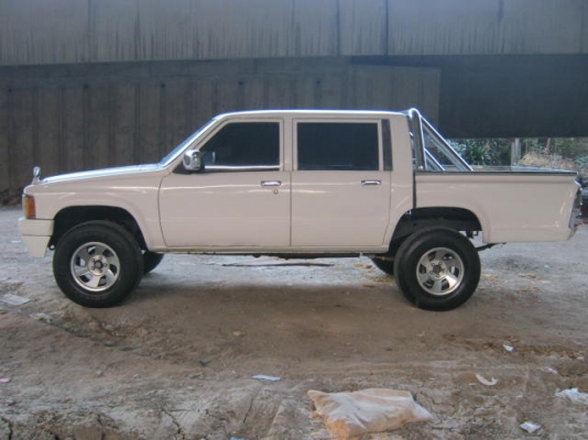 Toyota HEROเครื่อง 2Lแอร์เย็น พวงมาลัยเพาเวอร์65000