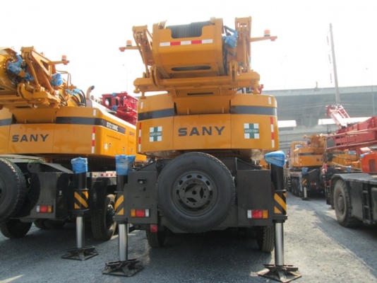 จำหน่ายรถเครน ยี่ห้อ SANY รุ่น STC ขนาด 130 ตัน (เข้าถึงไทยแล้วพร้อมให้คุณมาทดลองดูคุณภาพได้แล้ววันนี้)