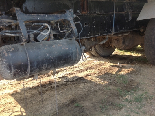 ขายรถสิบล้อ240นางฟ้าเครื่องเดิมเกียรเดิมครัชชีสวย-R ขายรถสิบล้อ240นางฟ้าเครื่องเดิมเกียรเดิมครัชชีสวย-R