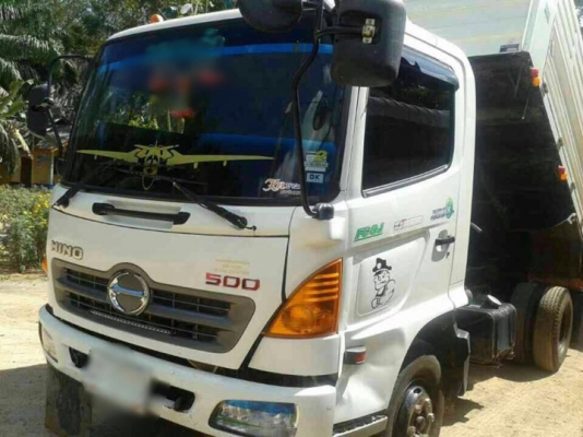 รถฮีโน่ 6 ล้อดั้ม FC9J  150 แรงม้า ปี 51 สนใจติดต่อ  081 - 6079515