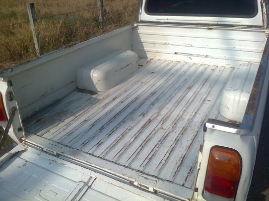 มาสด้าน้อย สภาพพร้อมใช้มาแล้ว