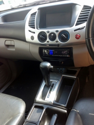 TRITON 4ประตู 2.5DiD เกียร์ โอโต้