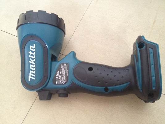 ไฟฉาย Makita BML185 18V ไม่รวมแบ็ตและที่ชาร์จ ไฟฉาย Makita BML185 18V ไม่รวมแบ็ตและที่ชาร์จ