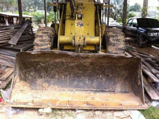 รถตักล้อยาง KOMATSU 510 ซองเดียว รถนอก รถตักล้อยาง KOMATSU 510 ซองเดียว รถนอก