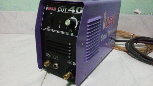 เครื่องตัดพลาสม่า Plasma Cutting iweld รุ่น CUT40 (40 แอมป์) พร้อมใช้งานครับ