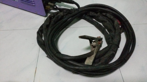 เครื่องตัดพลาสม่า Plasma Cutting iweld รุ่น CUT40 (40 แอมป์) พร้อมใช้งานครับ