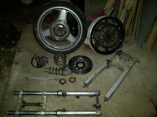 ขายอะไหล่ไม่ได้ใช้นิดหน่อยครับ