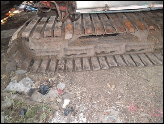 รถเกี่ยวข้าว ไทยประดิษฐ์