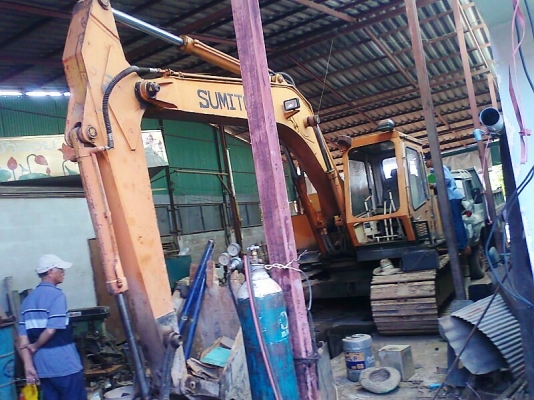 รถขุด SUMITOMO 2800 เท่า PC120-2 รถขุดพร้อมใช้งาน มีใบอินวอยล์จดเล่มได้