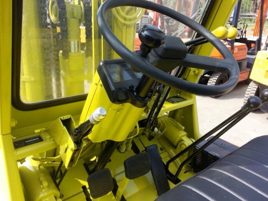 ขาย ฟอล์คลิฟต์ 3.5 ตัน ดีเซล เสายกสูง 5 เมตร เก่านอก 315,000 ขาย ฟอล์คลิฟต์ 3.5 ตัน ดีเซล เสายกสูง 5 เมตร เก่านอก 315,000