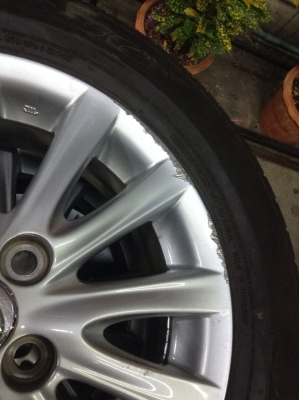 ขายแม็กvios ขอบ15 พร้อมยางถูกๆ