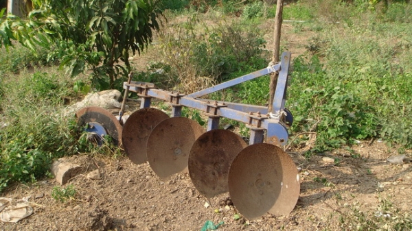 ขายรถไถ KUBOTA รุ่น L2201 ขับเคลื่อน 4 ล้อ พร้อม อุปกรณ์เสริม