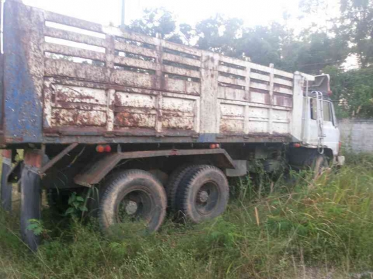 F18 เดิมๆ คัสซีสวย เครื่องดี สีรถไม่ค่อยสวย เล่มพร้อม...