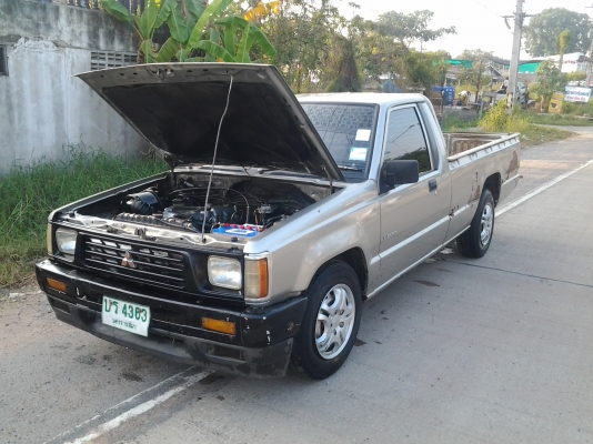 ขาย มิตซู ไซโคลน L200 ปี95 พร้อมทำมาหากินคับ มาขับกลับได้เลยคับ