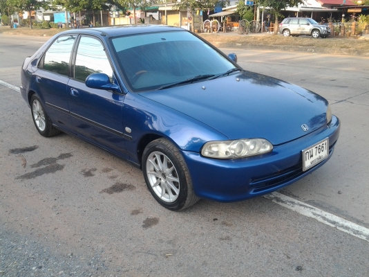 ขาย honda civic 4ประตู รถปี93 เครื่องหัวฉีดติดแก็สlpg  รถสวยพร้อมใช้ ขายถูกๆจ้า