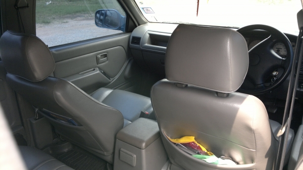 ขายรถกระบะอีซูซุ 4 ประตู