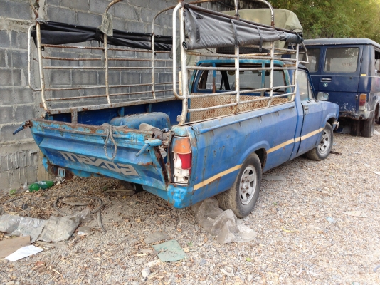 ford คูเรีย