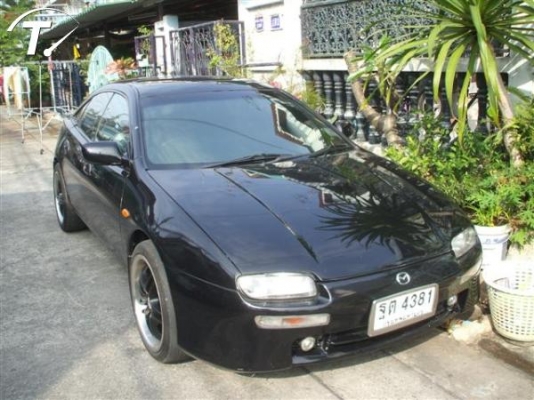 ขายMAZDA ตาหยี สีดำ เกียร์ออโต้ แต่งตัวนอก มีซันรูฟ 98000