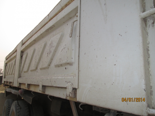 ISUZU-270-ปี42สองเพลาดั้มสามมิตรสภาพสวยพร้อมใช้--1,590,000-