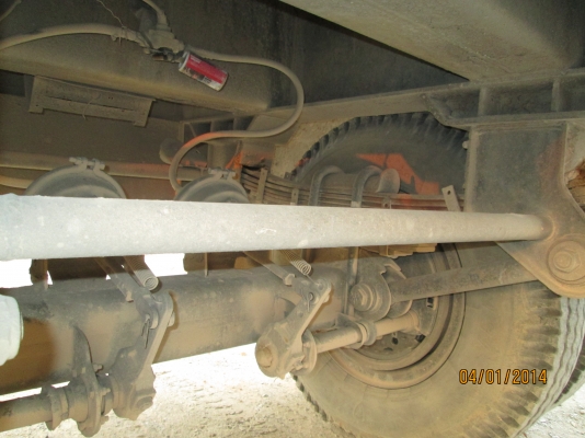 ISUZU-270-ปี42สองเพลาดั้มสามมิตรสภาพสวยพร้อมใช้--1,590,000-