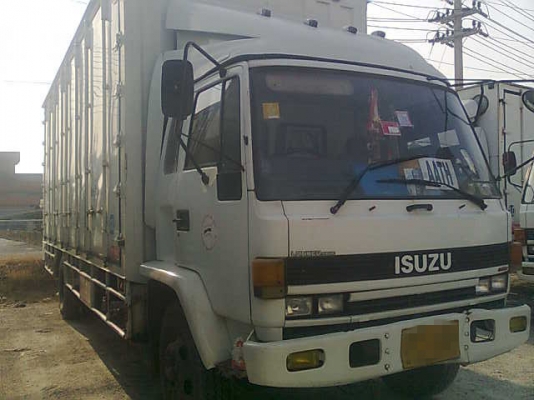 ต้องการขาย รถ 6 ล้อ ISUZU ร๊อกกี้ / ตู้สวิง 10 บาน ยาว 7.20 เมตร