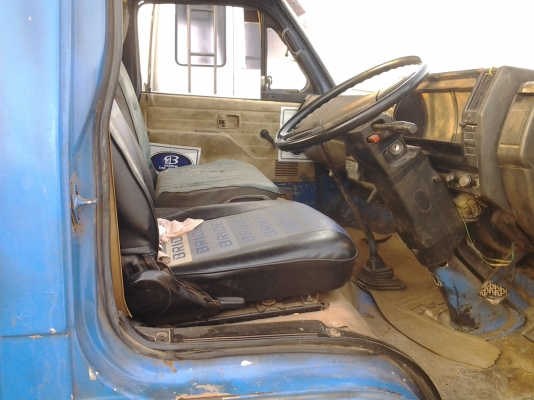 ISUZU NPR59Pเครื่อง4 BE1 ยาว5เมตรเกียร์ยาว6ล้อ ISUZU NPR59Pเครื่อง4 BE1 ยาว5เมตรเกียร์ยาว6ล้อ