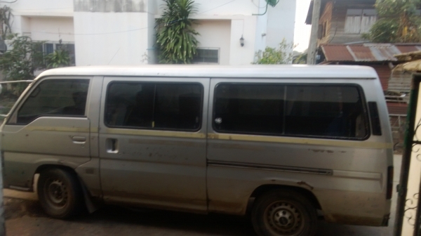 ขายรถตู้ นิสสัน เออร์แวน