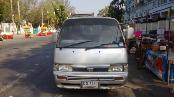 ขายรถตู้ นิสสัน เออร์แวน ขายรถตู้ นิสสัน เออร์แวน