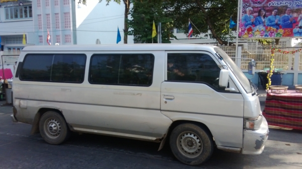 ขายรถตู้ นิสสัน เออร์แวน ขายรถตู้ นิสสัน เออร์แวน