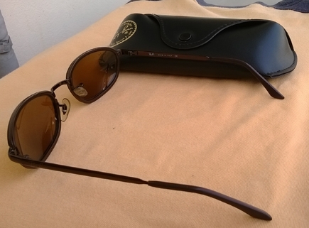 แว่นกันแดด Ray Ban  Made in italy