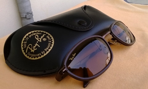 แว่นกันแดด Ray Ban  Made in italy