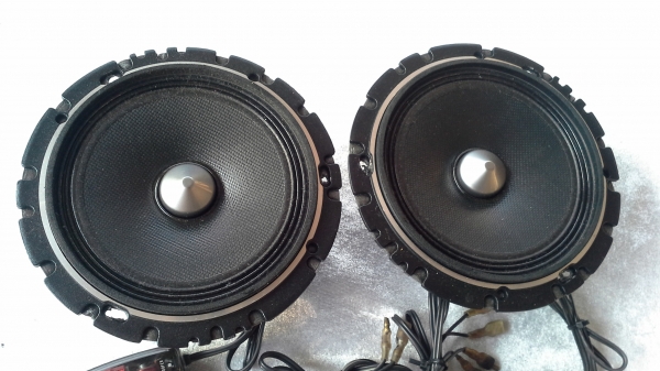 Pioneer ชุดแยกชิ้น เบส กลาง แหลม ลำโพงเสียงกลาง 6.5" 120W