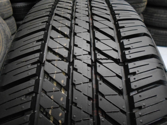 ขายยาง bridestone Dueler H/T 265/65/17 ป้ายแดงปลายปี 13 ตุ่มอยู่ครบ ไม่มีปะ 1 ชุด/ใส่,ถ่วงฟรีค่ะขายยาง bridestone Dueler H/T 265/65/17 ป้ายแดงปลายปี 13 ตุ่มอยู่ครบ ไม่มีปะ 1 ชุด/ใส่,ถ่วงฟรีค่ะ