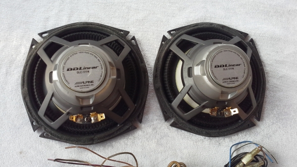 Alpine DDLine ชุดแยกชิ้น เบส กลาง แหลม ลำโพงเสียงกลาง 6.5" 150W