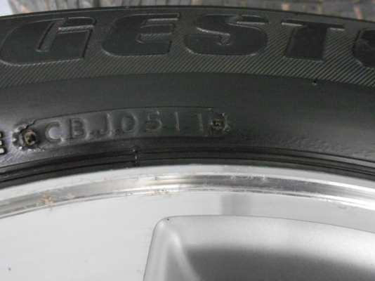 ขายล้อแม็ก Vigo ขอบ 16(5/114.3)พร้อมยางบริดสโตนสภาพพร้อมใช้ 1 ชุด/เทิร์นได้-ใส่ฟรีค่ะ