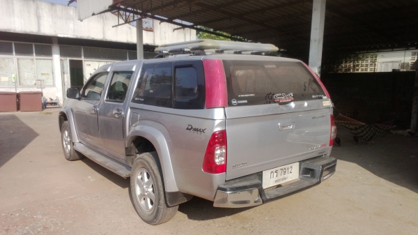 ขายด่วน ISUZU hiland ปลายปี06 เครื่อง25000cc. สวย ๆรถผมเองครับ ขายด่วน ISUZU hiland ปลายปี06 เครื่อง25000cc. สวย ๆรถผมเองครับ