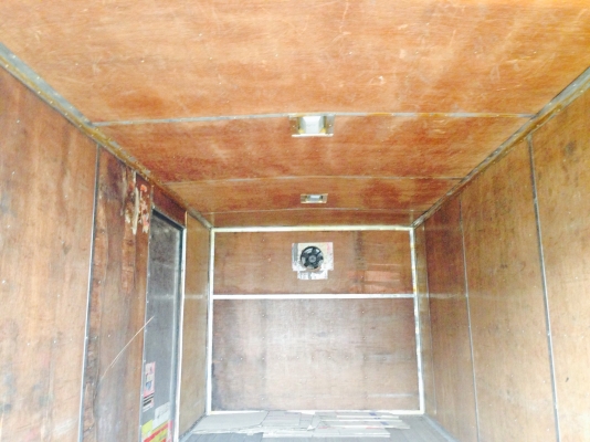 ขายกระบะตู้ ยาว5.50เมตรครับ