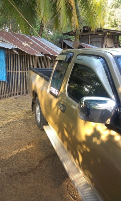 ขายดาวน์ nissan Frontier