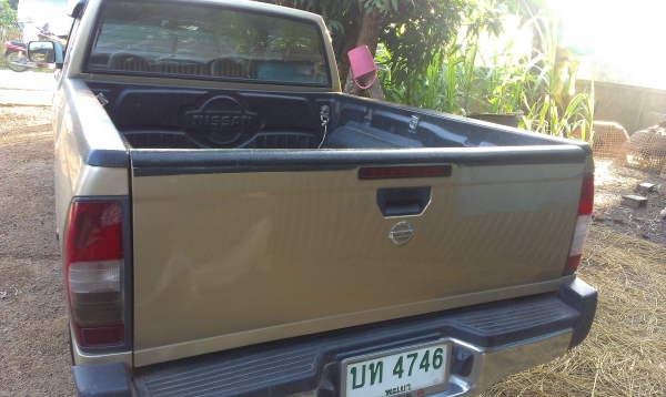 ขายดาวน์ nissan Frontier