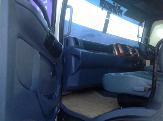 ขายสิบล้อเมกก้า260ดั้มสามมิตร มีระบบลากพ่วง ขายสิบล้อเมกก้า260ดั้มสามมิตร มีระบบลากพ่วง