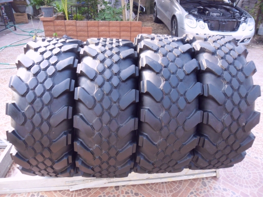 ขายยาง king cobra 35+10.5+16 ปี 11 - ล้อหยดน้ำ infinity ขอบ 16 -28 สีดำ